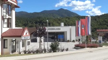 Akcija policije u Ribniku: Četiri osobe osumnjičene za falsifikovanje i uništavanje službenih isprava