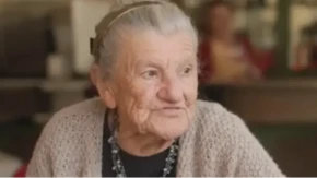 Najstarija baristkinja na svijetu radi već 70 godina: Otvara kafić u šest ujutru, a veliku proslavu najavljuje tek za 105. rođendan (VIDEO)