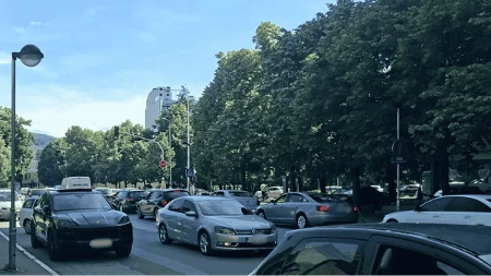 Oprez za volanom: Pogledajte gdje vas danas očekuju obustave saobraćaja, radovi i duge kolone