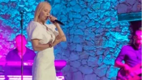 Jelena Rozga progovorila o bolesti: “Tada su krenuli problemi!“