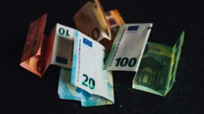 Nijemci mijenjaju navike: Ovaj način plaćanja polako odlazi u prošlost