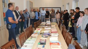 Vrbaška kod Gradiške u znaku knjige i darivanja: Biblioteka brojnija za 200 naslova, darivano i peto dijete u porodici