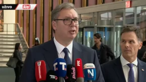 Vučić govorio na ruskom i poslao poruku Moskvi: Sve smo izdržali!