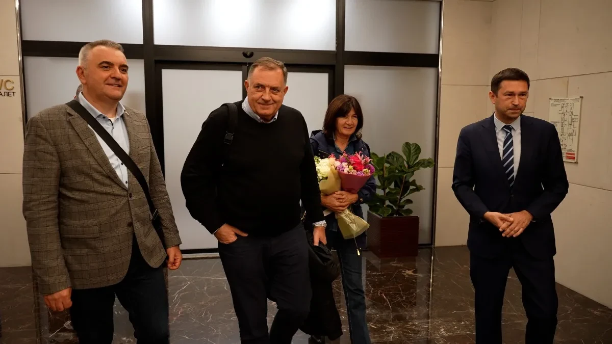 Dodik iz Moskve poslao jasnu poruku: Centralni sastanak sa Putinom zakazan za sutra, u fokusu bratske veze i stabilnost Srpske