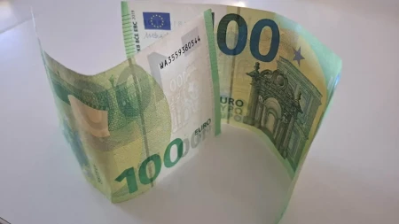 Plata do 49.000 evra godišnje: Traže radnike koji govore srpski jezik