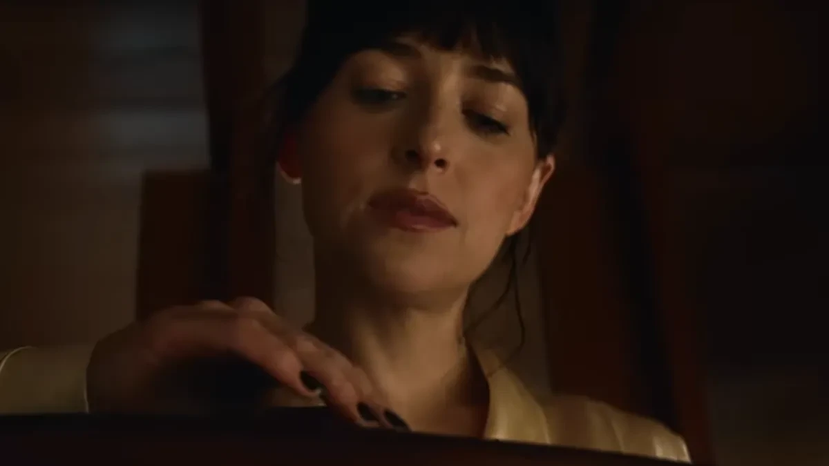 „Vrele lezbejske scene! Obožavam to!“ Dakota Džonson bez zadrške o intimnim scenama sa En Hatavej