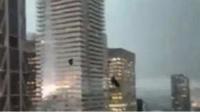 Snažno nevrijeme pogodilo Toronto: Poplave, haos u saobraćaju i desetine hiljada bez struje
