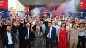 Spektakl u Gradišci: Ujedinjena Srpska na otvaranju kampanje otkrila zašto njeni ljudi treba da vode državu (FOTO)