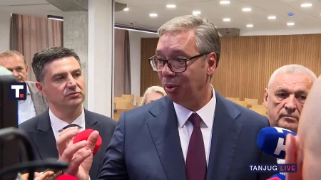 Jasna poruka Aleksandra Vučića: Vučić: Srbija nikada neće slaviti nacizam kao što to rade u Hrvatskoj