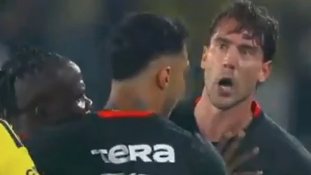 Dušan Vlahović odlučio veliki derbi Istanbula 