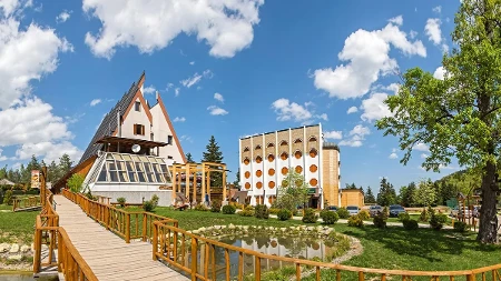 Počela podjela turističkih vaučera u Srpskoj: Na raspolaganju 30 objekata i agencija (SPISAK)
