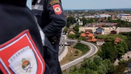 Uhapšen muškarac iz Laktaša zbog nasilja u porodici: Pronađene puške, municija i bajoneti