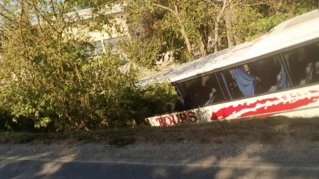 Detalji prevrtanja autobusa kod Prnjavora: Povrijeđene tri osobe