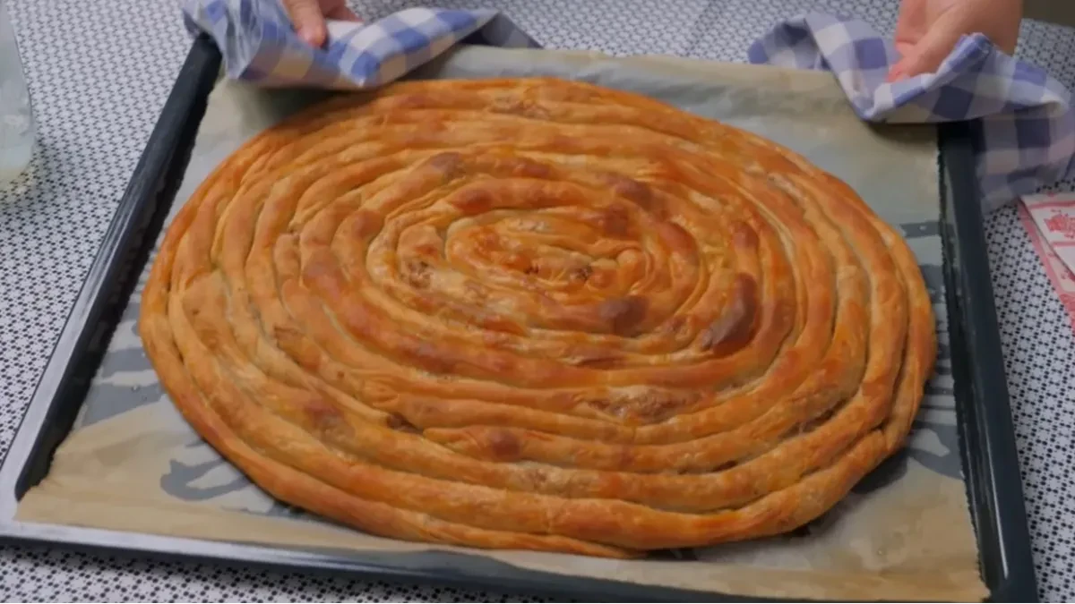 Tradicionalna posna pita sa prazilukom i rižom: Miris i okus starinske domaće kuhinje