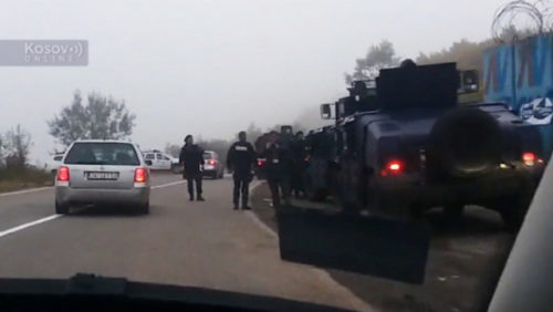 POČEO HAOS NA JARINJU Srbi u opasnosti! Oklopna vozila ROSU blokirala sjever Kosova