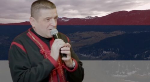 BAJA NAPRAVIO LOM U GRADU NA USORI „Prepelica“ oduševila najmlađe Teslićane (VIDEO)