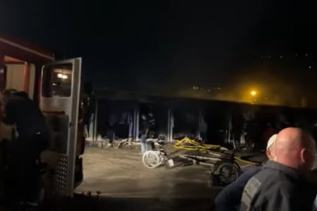 SJEVERNA MAKEDONIJA: Požar u Tetovu, grad zavijen u tragediju i crnilo (FOTO/VIDEO)