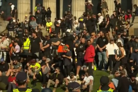 AUSTRALIJA: NASTAVLJENI protesti u Melburnu (VIDEO)