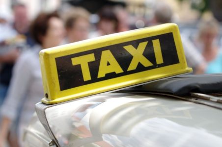 DONESENA ODLUKA U Sarajevu od subote poskupljuju taxi usluge