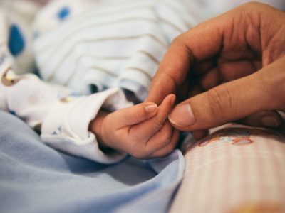 „MALOM TREBAJU SEDATIVI“ Par iz Zagreba traži psihijatra za 4-mjesečnog sina, kažu da je mnogo živčan