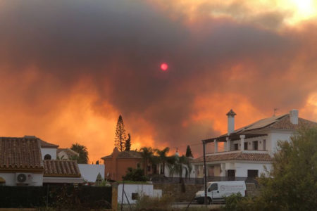 POŽAR BJESNI U ŠPANIJI Preventivna evakuacija dva naselja