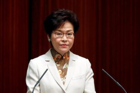 PREVIRANJE U POLITIČKOM VRHU HONG KONGA, iznenađujuća odluka gospođe Lam!