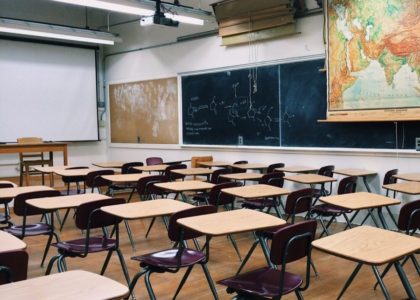 DRAMA U ŠKOLI U ZAGREBU Učenik maltretirao cijeli razred: Udarao ih, seksualno uznemiravao, psovao, lajao…
