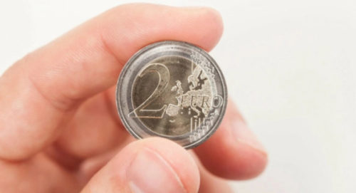 POTRAŽITE PO NOVČANIKU: Samo nekoliko ovih novčića od 2 evra, donijeće vam brdo para