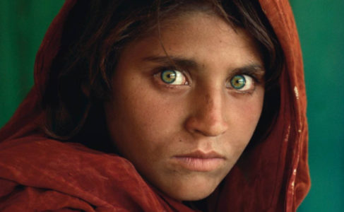 SIMBOL IZBJEGLIŠTVA: Životna priča čuvene avganistanske djevojčice