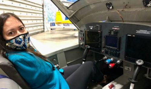 OSTVARILA SVOJ SAN: Postala prva žena pilot bez ruku (FOTO)
