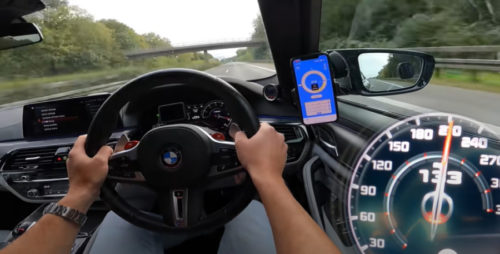 BMW M5 s 1000 ks u potjeri za maksimalnom brzinom na autobanu (VIDEO)