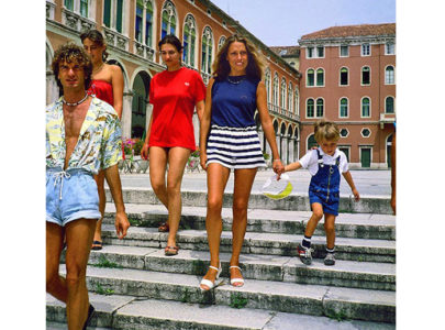 POVRATAK U PROŠLOST: Evo kako su Jugoslovenke i Jugosloveni izgledali na plažama Jadrana 80-ih (FOTO)