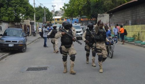 DETALJI DRAMATIČNE SITUACIJE NA HAITIJU Najnoviji talas nasilja počeo u četvrtak: Proglašeno vanredno stanje