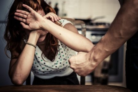 UZELO MAHA U SRPSKOJ Raste broj prijava nasilja u porodici