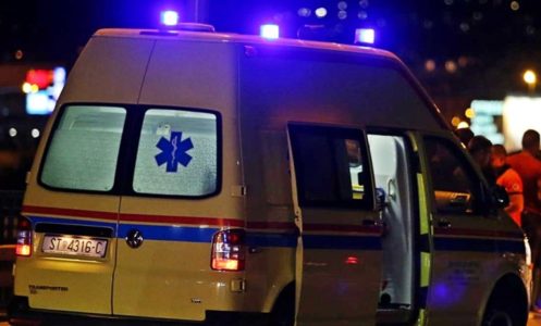 TINEJDŽERKA HITNO PREBAČENA U BOLNICU! Tokom noći desila se nesreća u Beogradu