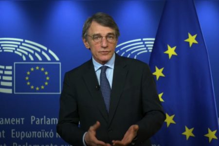 NOVE PROZIVKE od strane Evropskog Parlamenta! „Vratite demokratiju!“ (VIDEO)