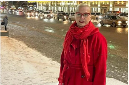 NEOBIČAN POTEZ Ruska političarka se u donjem vešu valjala u snijegu (VIDEO)