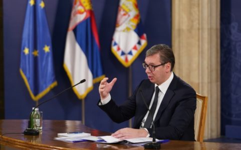 VUČIĆ KONSULTOVAO EKSPERTE PA VRATIO Skupštini Zakon o eksproprijaciji