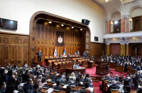 Skupština Srbije bira novu Vladu