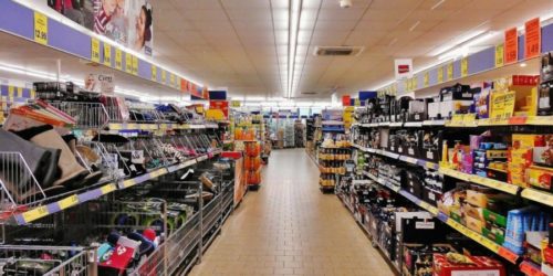 UREDBA U AUSTRIJI STUPILA NA SNAGU Supermarketi tjeraju inficirane kovidom da rade