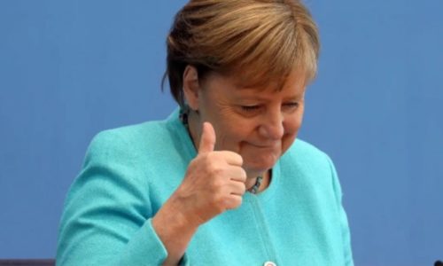 MERKELOVA ZA OPROŠTAJ „sredila“ Njemačkoj zaradu od nekoliko milijardi eura!