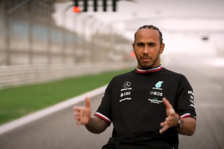 VJEROVALI ILI NE! Hamilton sedam puta šampion F1, a plaši se vožnje po gradu
