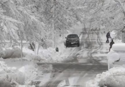 ČETIRI OSOBE STRADALE u snježnoj oluji u Kanadi: Pronađeno tijelo jednog DJEČAKA i BEBE