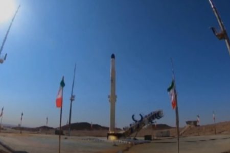 IRAN TVRDI da je lansirao satelit na čvrst gorivo!