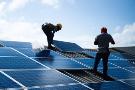 AKCIJA U NAREDNIH 60 DANA Agenti promovišu solarne panele