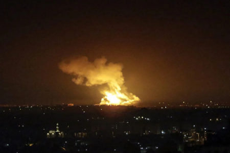 GAĐALI FABRIKU Izraelska vojska pokrenula NAPADE u Pojasu Gaze