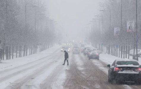 SARAJEVO BLOKIRALO Snijeg prouzrokuje probleme vozačima, brojne ulice neočišćene