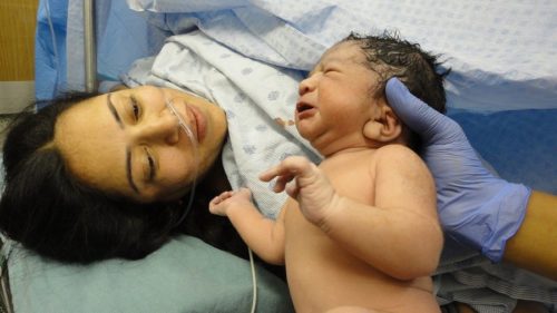 JOŠ JEDAN ZASTRAŠUJUĆI SLUČAJ Bebi oštećen mozak prilikom porođaja? Porodilja Snežana Jović progovorila o agoniji u porođajnoj sali