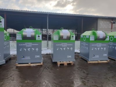 NAPREDAK! TUZLA DOBILA TRINAEST e-kontejnera za električni i elektronski otpad