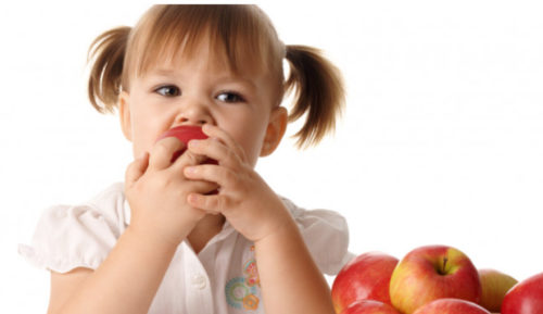 DA LI ZNATE zašto djeca trebaju jesti jabuke?